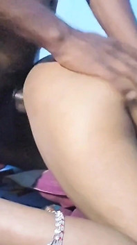 desi bhaabhi ne pahli baar apne premi ke saath seks kiya