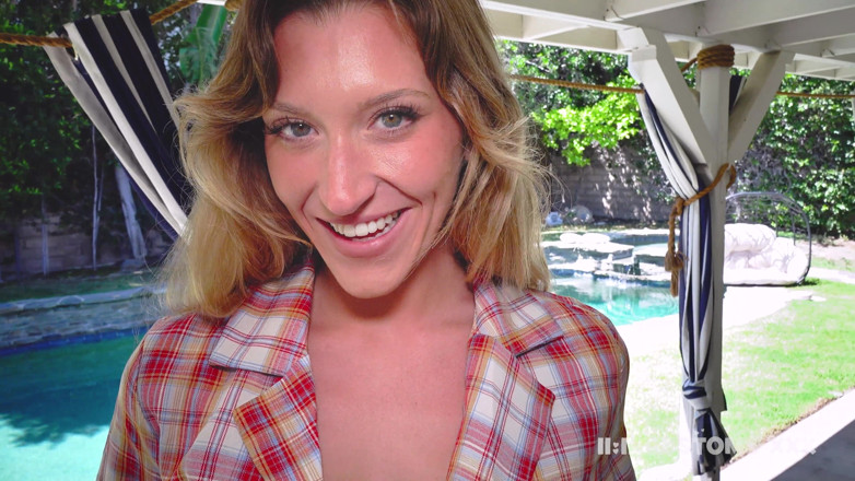 1111CustomsXXX: Venti minuti di Addison