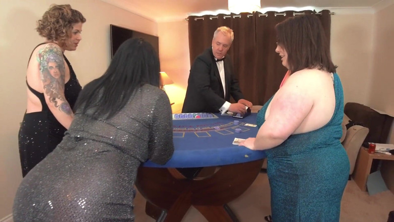 MattyFacial: Casino blackjack chupando y follando