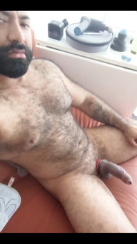 Who Wants to Come Service Stepdaddy While He Watches a Movie?