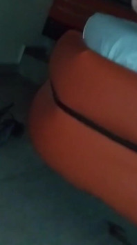 Cuckold, Eşiyle Birlikte Iki Erkeği Çekiyor