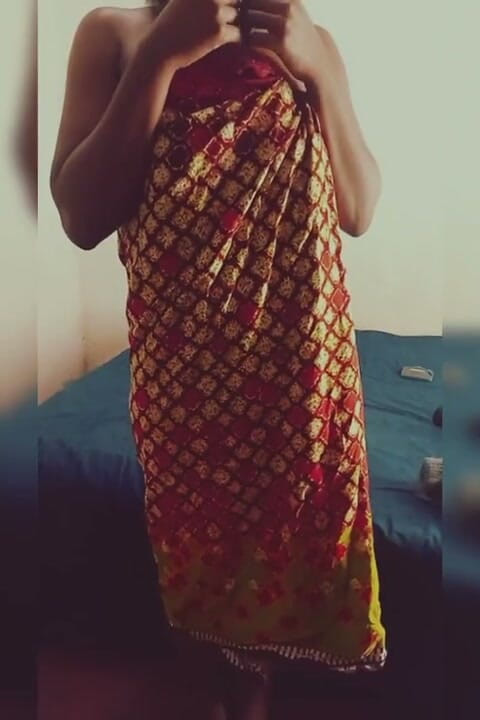 Yunny22: सौतेली बहन की वर्जित इच्छा पूरे वीडियो में