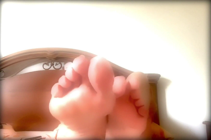 Lick My Feet Loop (PadronaDomination) Lick My Feet Loop (PadronaDomination)