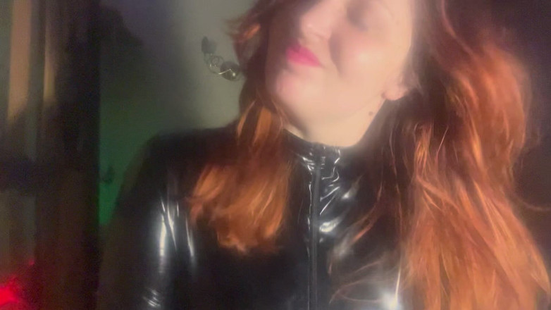 Elena917: Доминирование в полиэтиленовом пакете в видео от первого лица 3