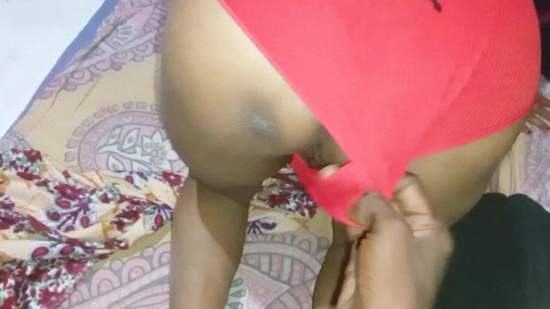 Bengaliauntykichut: Moglie ko chudai kiya a pecorina Mein raat Mein moglie...