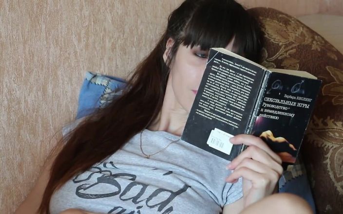 Horny Fuck Teens: Мой трах пальцами спокойной ночью