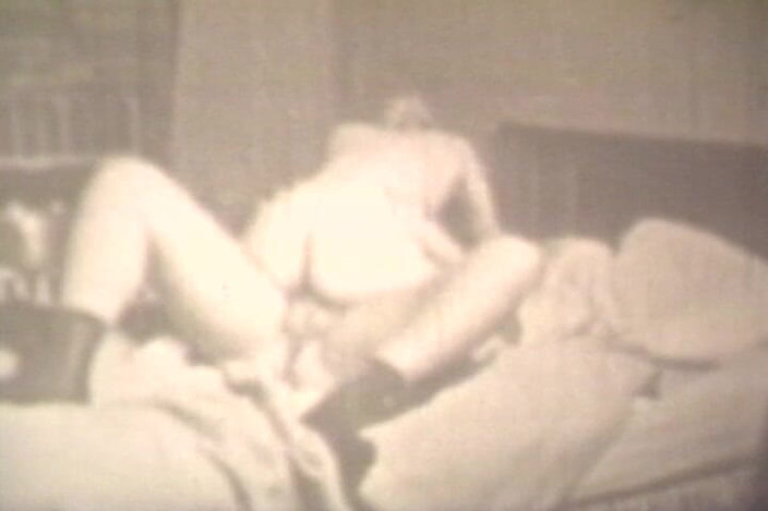 Vintage Babes: Sexy Vintage Action with Stunning Babe