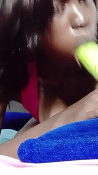 Alexy Big Veggie Blowjob Toy - Velká ústa Green