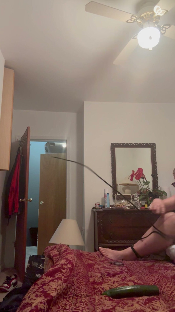 Kinky39: Bağlı binici oyuncağı