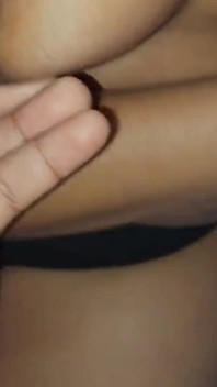 学生教師がキッチンでのセックスに熱をぶつけるヒンディー語
