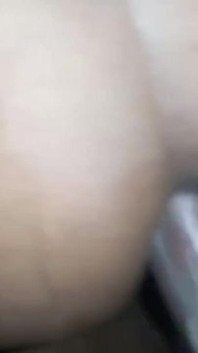 Velmi drsné šukání pusy nevlastním synem s čistým bangla audio polykáním, část 2