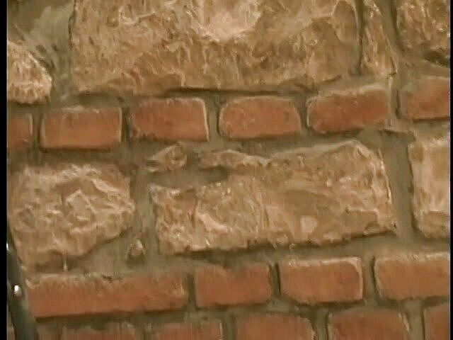 A Lesbian World: Domina und sklave lecken und reiben ihre fotzen im kerker