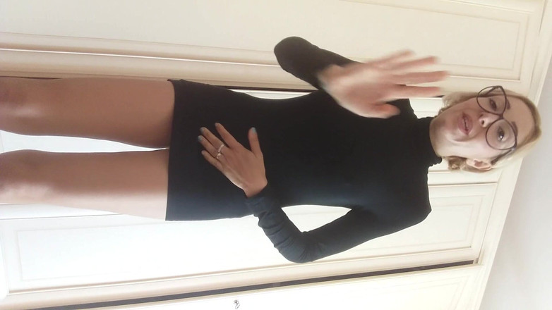 savannahamatoriale: Secretary Farts and Pigskin