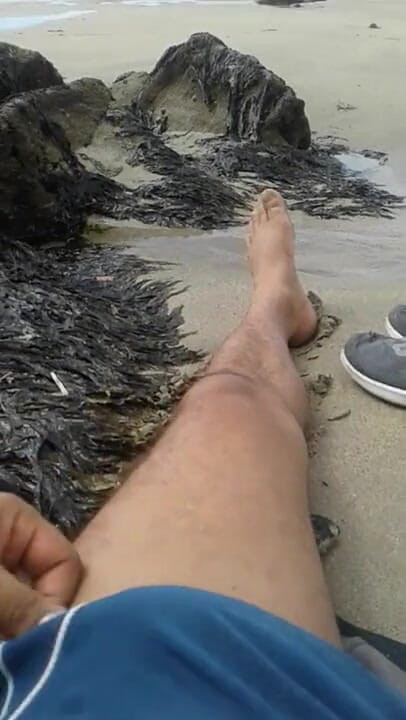 Boy top Amador: Mastubation outdoor on the beach
