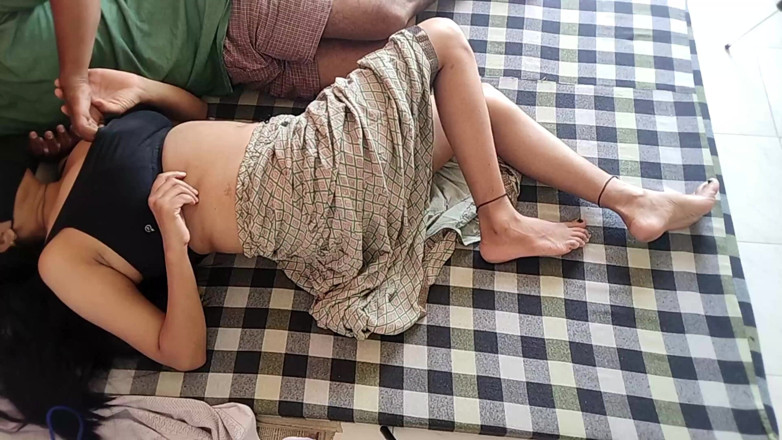Yourdidipriya: Kammo Bhabhi eerste kontneukpartij met haar Sasur Ji in vuile...
