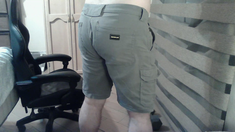 Himbo_Fox: Agachamentos musculosos de garanhão sem roupa íntima