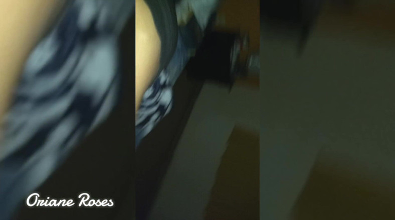 Oriane_Suck_Roses: 음란한 강한 애널을 요구하는 섹시한 의붓여동생