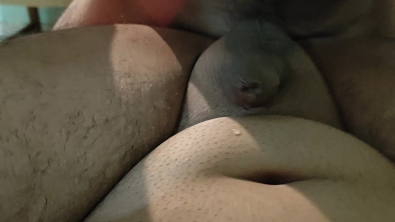 Small dick lover: Mein stiefvater fickte mich um mitternacht zum neuen jahr hart 