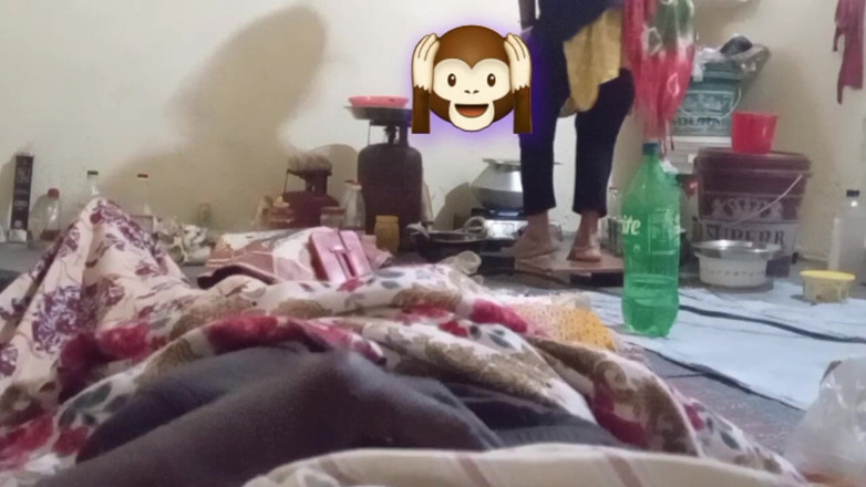Bengaliauntykichut: I Was Cooking and the Guy Masturbated Behind My Back....