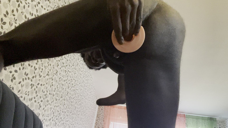 Ebony Amputee: Tout droit