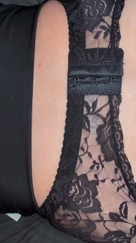 Puta Sissy Recibe Una Buena Polla Negra En El Culo