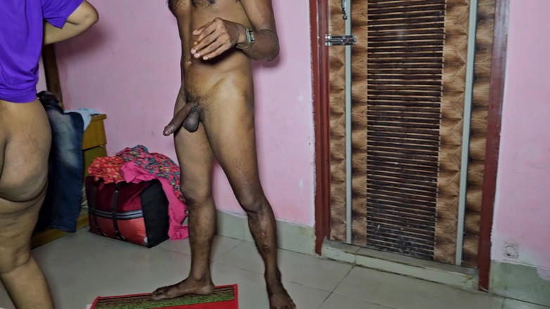 Hot girls video: Bangladeshi New Sex Video with Bengali Voice