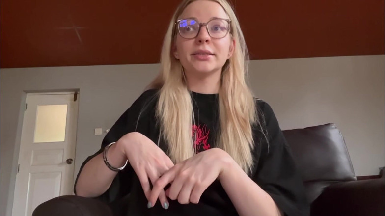 Goddess_Bella_Rae: 奴隷を罰する4つの方法