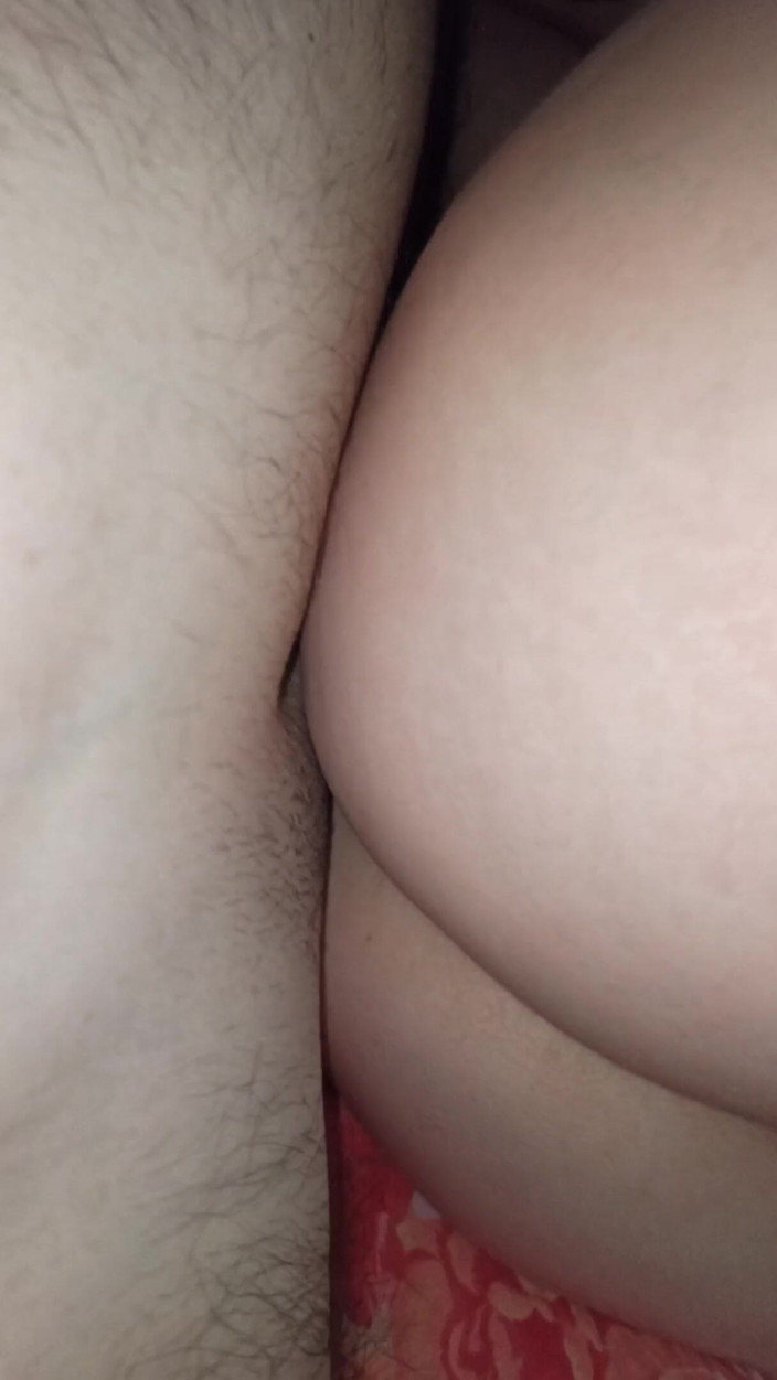 SexyCumCpl: Cummed w słodkiej cipce przyrodniej siostry