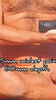 Buttplug besar, ngentot diriku sendiri di taman