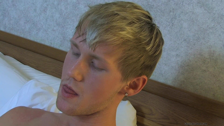 Teach Twinks: Havin'a Wank dengan Hayden