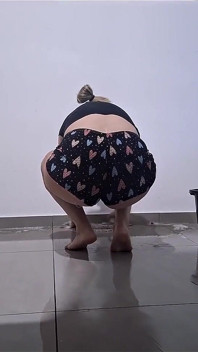 Husband Films Wife Cleaning the Floor - En Sub
