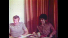 Vintage Megastore Full hd: Rachelle Devore en haar twee penissen