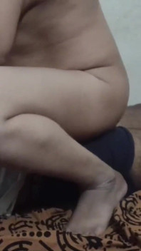 Brotherinlaw and Sisterinlaw Sex in Room While Her Husband Is Out
