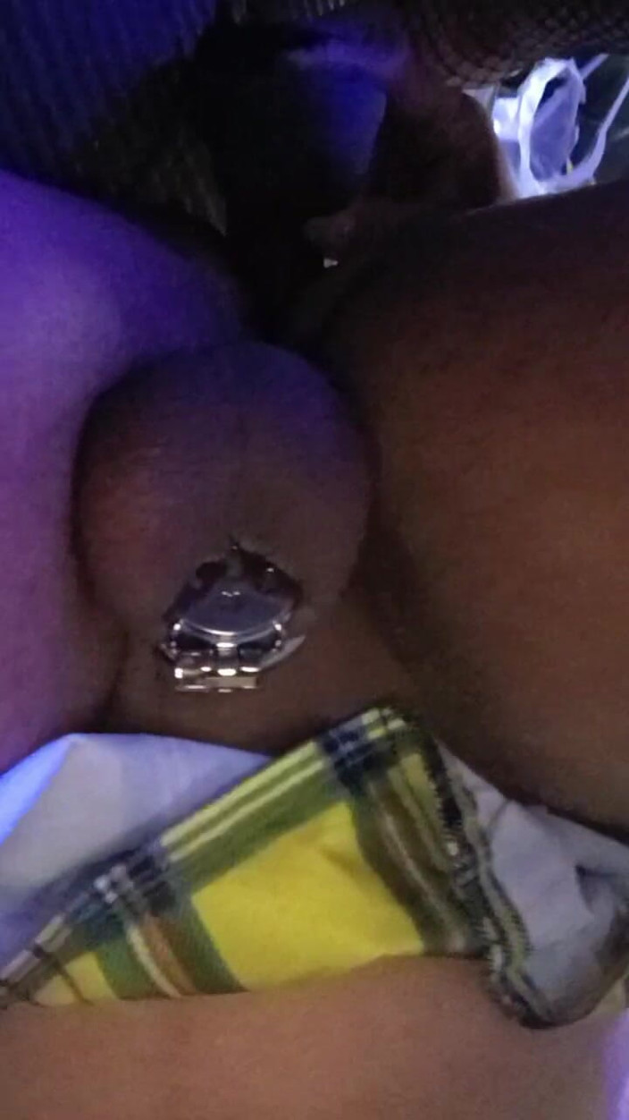 SissysubNver2late: 2 Ladungen in