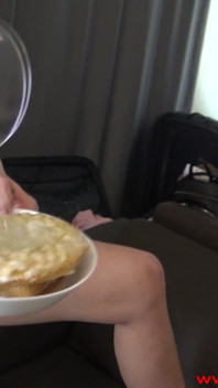 Piss Feeding