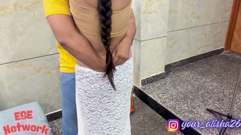 Sammy Sins: Jiran sesat datang dan mengongkek saya dengan begitu keras