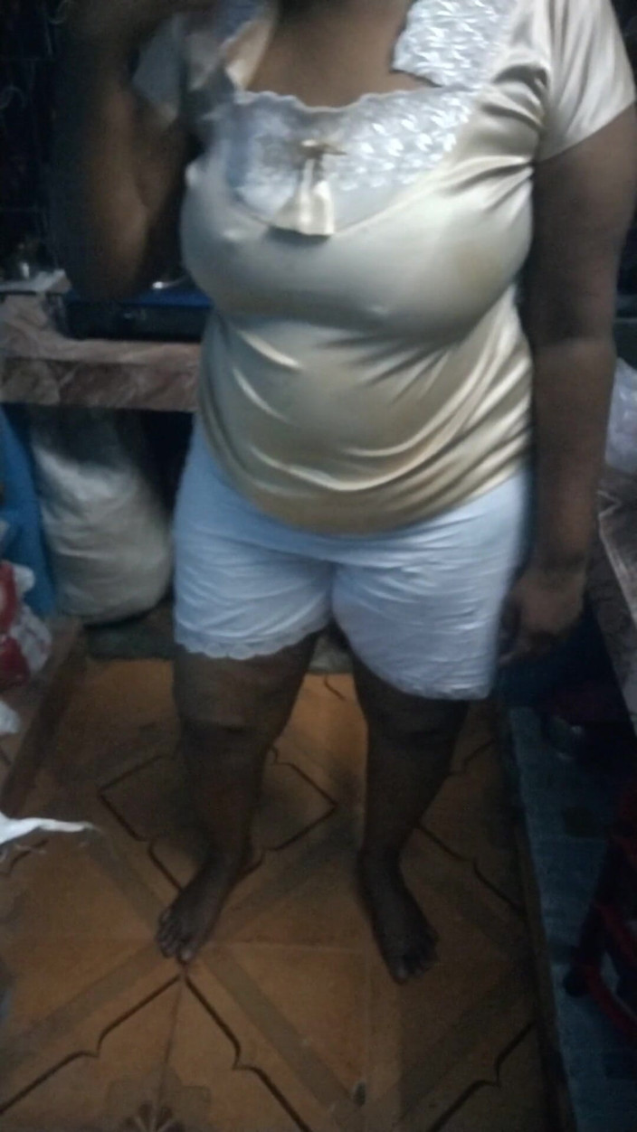 Benita sweety: Chubby Nipple