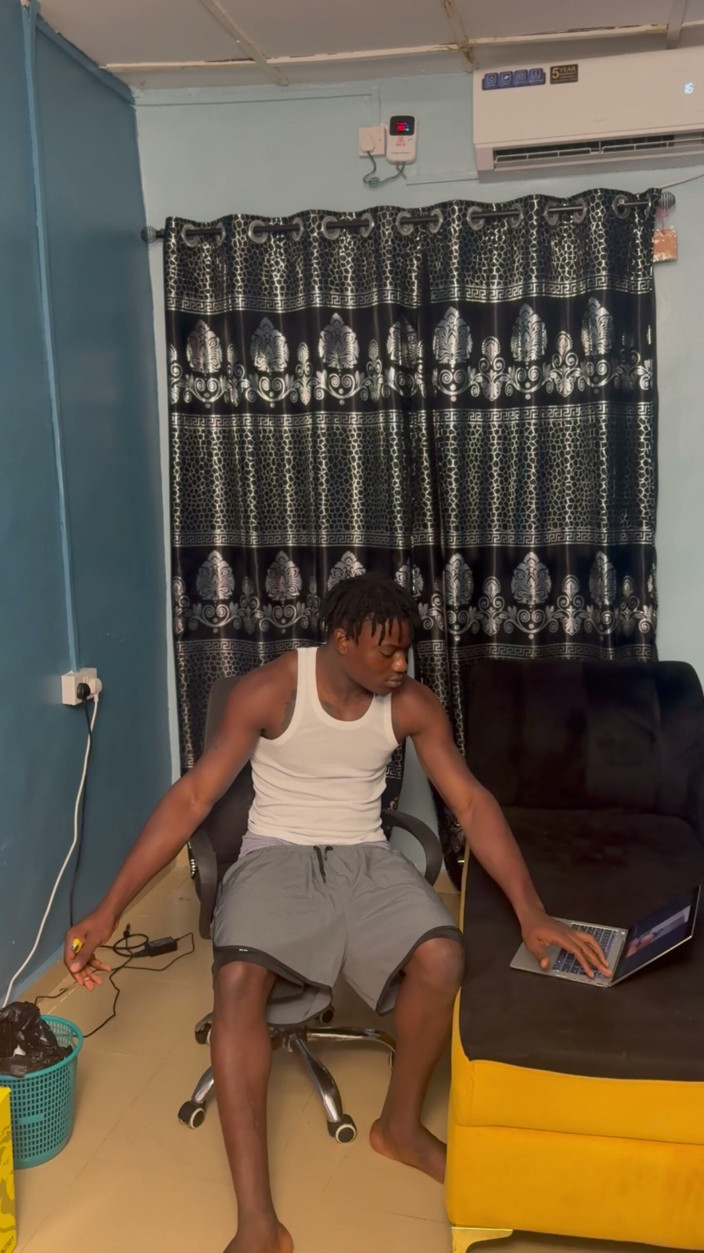Blackthug20k: Daddy Is Bored