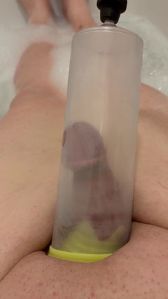 Penis Pump in Barth Than Masturbate thumbnail