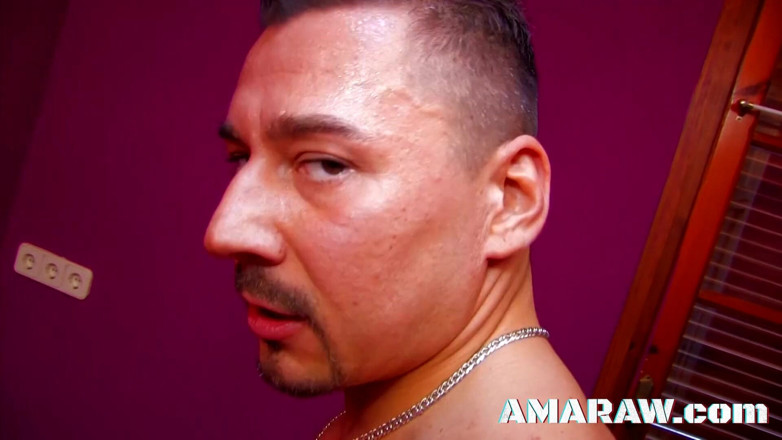Amaraw: Abilitățile de muie ale lui Julina Wild cu țâțe mari urmează...