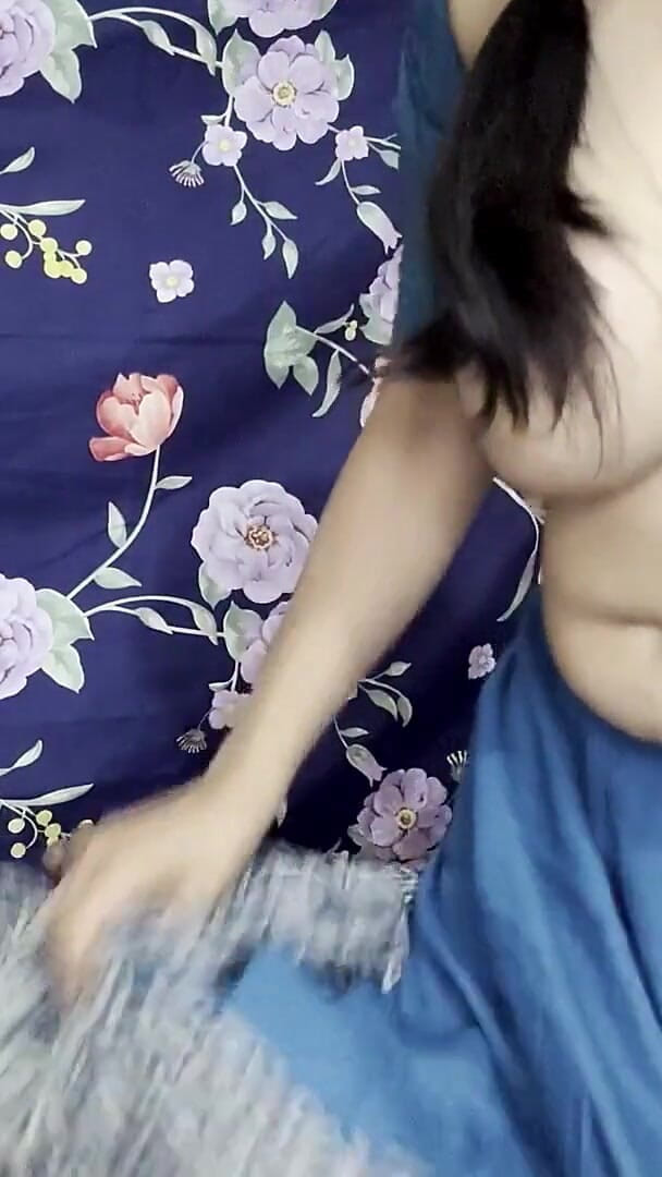 Stepsister First Time Sex with Stepbrother in Desi Saree (Fantacy Couple) Stepsister First Time Sex with Stepbrother in Desi Saree (Fantacy Couple)