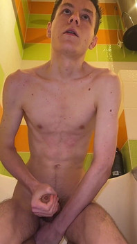 18 a exploduje s potěšením