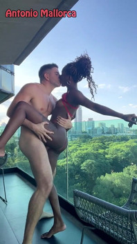 Fodendo uma gostosa negra latina Liss Dominica