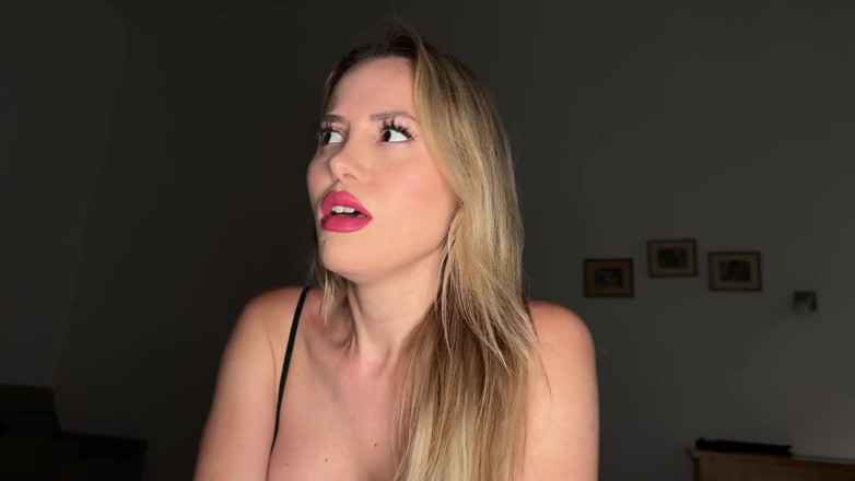 Maya Rose: Drsné šukání s mým spolubydlíčkem