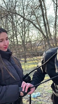 Sigara içen stemommy insan kül tablası ve emzirme ödülü bakış açısı