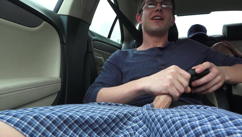 Colby Knox: Развлечение в дороге