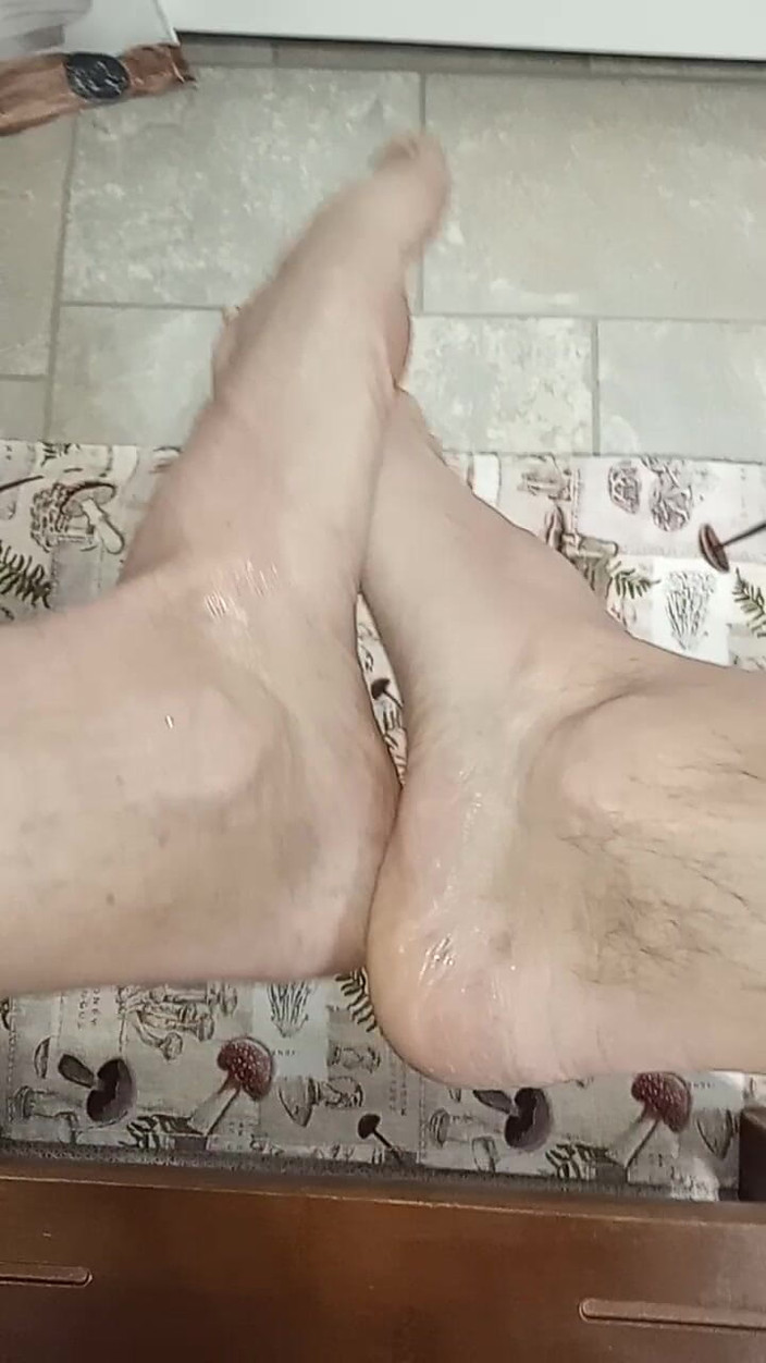 Douglas Barrywood: Fetish Feet
