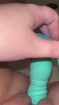 Self Thrusting Dildo in My Pussy