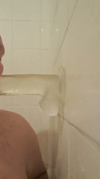 Slampan har mycket att ta igen när det gäller blowjob-övningar