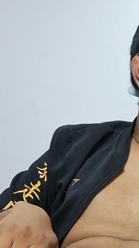 Brownguy in a Jacket Jerking off